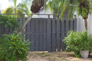 18409 Orangecrest Ct, Lehigh Acres, FL 33936 - Photo 2