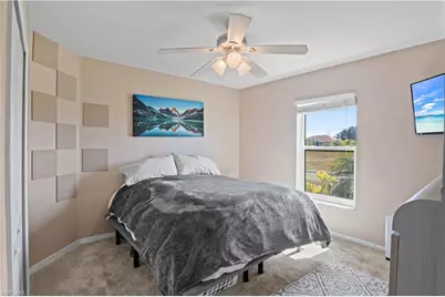 4301 NE 9th Pl, Cape Coral, FL 33909 - Photo 24