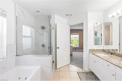 4301 NE 9th Pl, Cape Coral, FL 33909 - Photo 18