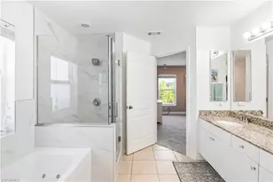 4301 NE 9th Pl, Cape Coral, FL 33909 - Photo 18