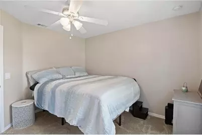 4301 NE 9th Pl, Cape Coral, FL 33909 - Photo 22