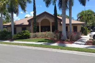 1057 Winding Pines Circle, Cape Coral, FL 33909 - Photo 16