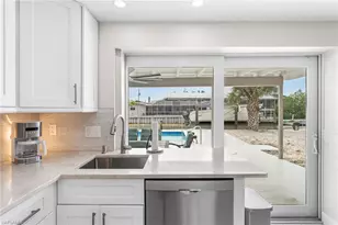 250 Donora Blvd, Fort Myers Beach, FL 33931 - Photo 26