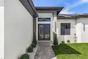 842 Nina Ave S, Lehigh Acres, FL 33974 - Photo 4