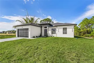 842 Nina Ave S, Lehigh Acres, FL 33974 - Photo 2