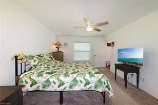 1324 SW 8th Pl, Cape Coral, FL 33991 - Photo 14