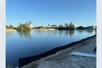 2313 NW 44th Pl, Cape Coral, FL 33993 - Photo 2