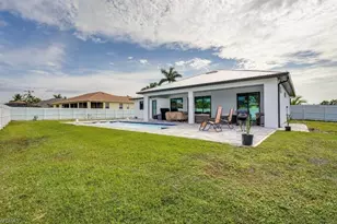 117 SE 4th St, Cape Coral, FL 33990 - Photo 24