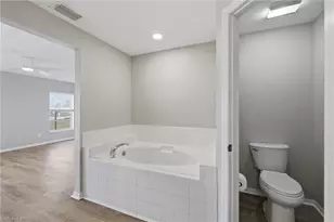 409 NE 25th Terrace, Cape Coral, FL 33909 - Photo 24