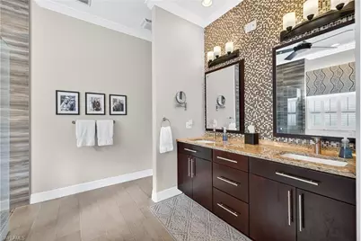 9513 Mariners Cove Ln, Fort Myers, FL 33919 - Photo 20