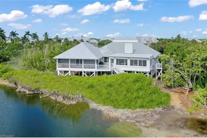 220 Daniel Dr, Sanibel, FL 33957 - Photo 44
