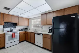 7056 Nantucket Cir, North Fort Myers, FL 33917 - Photo 16