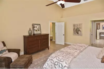 9812 Fathom Ct, Fort Myers, FL 33919 - Photo 20