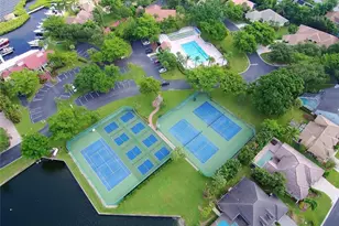 9812 Fathom Ct, Fort Myers, FL 33919 - Photo 38