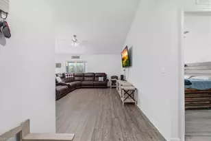 840 Youngreen Dr, Fort Myers, FL 33913 - Photo 16