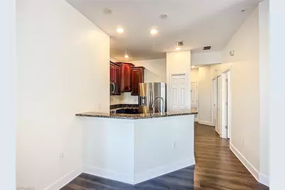 3668 Parkridge Cir, Sarasota, FL 34243 - Photo 14