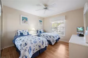 774 Wiggins Lake Dr, Naples, FL 34110 - Photo 24