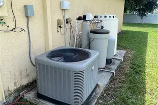 1908 NE 7th Ave, Cape Coral, FL 33909 - Photo 2
