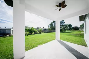 2621 42nd St W, Lehigh Acres, FL 33971 - Photo 24