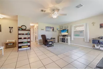 257 Briar Ct, Lehigh Acres, FL 33936 - Photo 6