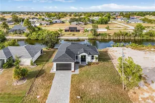 319 NW 14th St, Cape Coral, FL 33993 - Photo 22
