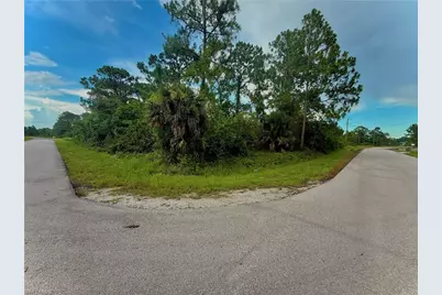 567 Cottonwood Ave S, Lehigh Acres, FL 33974 - Photo 1