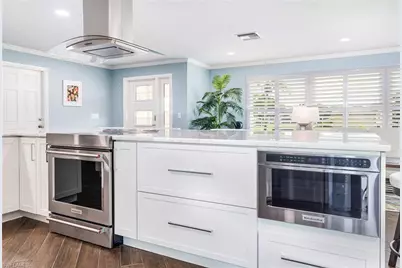 1624 Whiskey Creek Dr, Fort Myers, FL 33919 - Photo 18