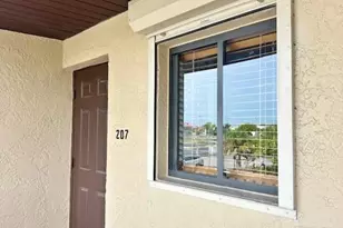 4790 S Cleveland Ave, Fort Myers, FL 33907 - Photo 2