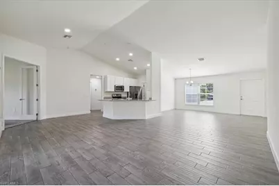 2914 Flora Ave N, Lehigh Acres, FL 33971 - Photo 8