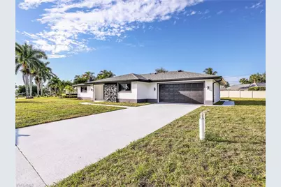 1365 Kingswood Ct, Fort Myers, FL 33919 - Photo 2