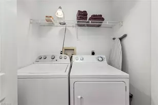 15298 Cricket Ln, Fort Myers, FL 33919 - Photo 30