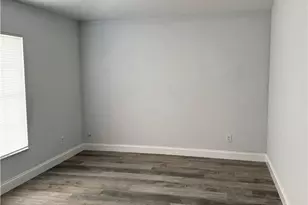 3025 NE 6th Pl, Cape Coral, FL 33909 - Photo 36