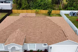 3025 NE 6th Pl, Cape Coral, FL 33909 - Photo 4