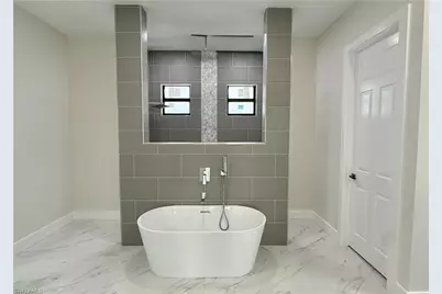 1926 NW 21st St, Cape Coral, FL 33993 - Photo 12