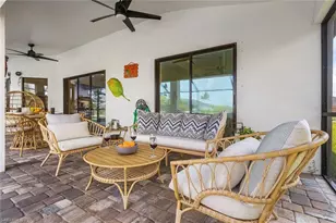 2704 SW 4th Pl, Cape Coral, FL 33914 - Photo 34