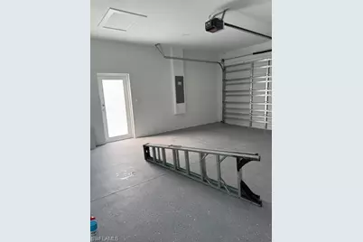 617 Valley Ave S, Lehigh Acres, FL 33974 - Photo 38