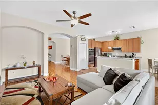 9174 River Otter Dr, Fort Myers, FL 33912 - Photo 10