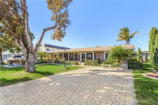 4920 Viceroy St, Cape Coral, FL 33904 - Photo 2