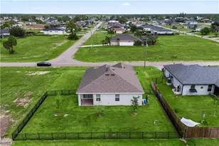 1834 NW 27th Terrace, Cape Coral, FL 33993 - Photo 32