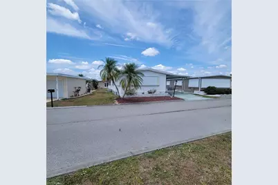 573 Hogan Dr, North Fort Myers, FL 33903 - Photo 2