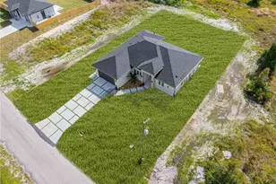 144 Peerless St, Lehigh Acres, FL 33974 - Photo 4