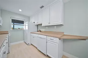 1610 Middle Gulf Dr, Sanibel, FL 33957 - Photo 18