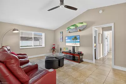 219 SE 1st Pl, Cape Coral, FL 33990 - Photo 14