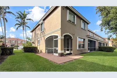 9762 Roundstone Cir, Fort Myers, FL 33967 - Photo 32