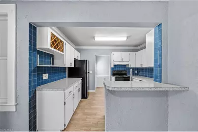 290 Granada Blvd, Fort Myers, FL 33905 - Photo 8