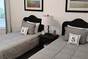 133 Colonade Cir, Naples, FL 34103 - Photo 8