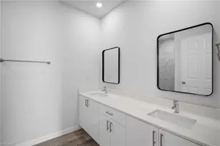 942 Sunrise Blvd, Lehigh Acres, FL 33974 - Photo 24