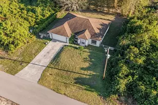 234 Pullman St, Lehigh Acres, FL 33974 - Photo 4