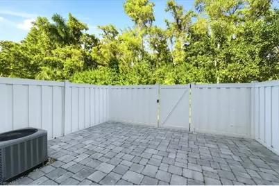 3630 Pine Oak Cir #105, Fort Myers, FL 33916 - Photo 28