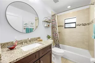 401 NE 19th Pl, Cape Coral, FL 33909 - Photo 40